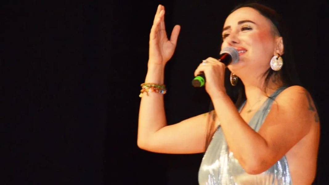 Antalya’da İz Bırakanlar “Senede Bir Gün” Sahnede! 2